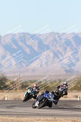 media/Dec-07-2025-CVMA (Sun) [[3e7d2de5dc]]/Race 16-Formula Middleweight/